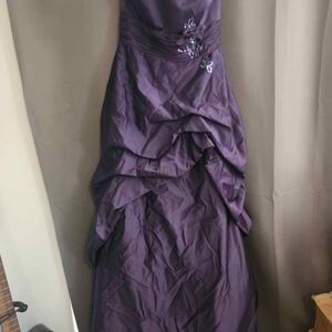 Elegant Purple Strapless Gown